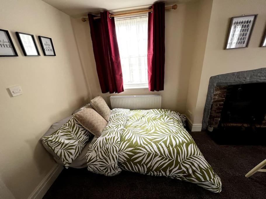 The Hideaway Holywell 1 Apartment Exterior photo